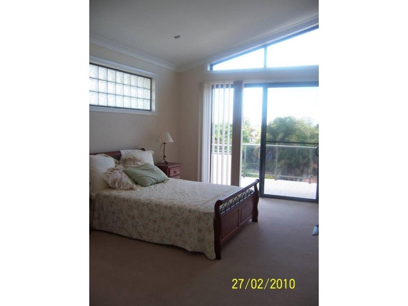 20/187-189 Albany Street, Point Frederick NSW 2250