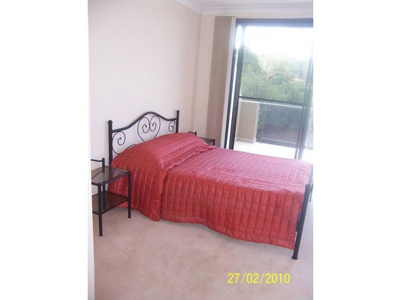 20/187-189 Albany Street, Point Frederick NSW 2250
