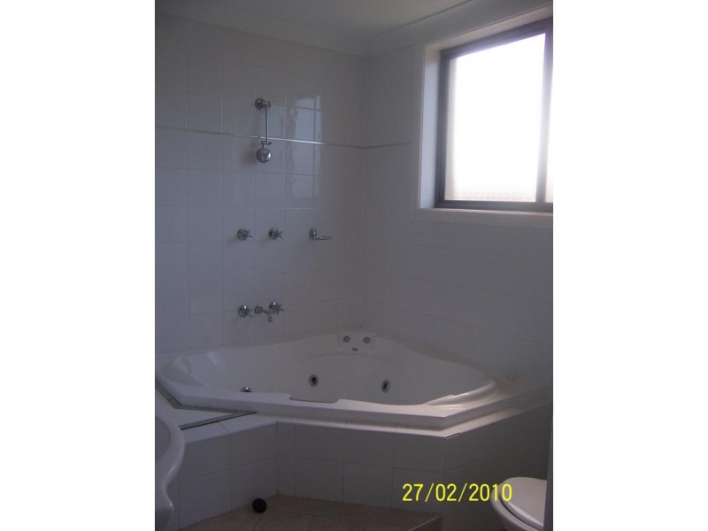 20/187-189 Albany Street, Point Frederick NSW 2250