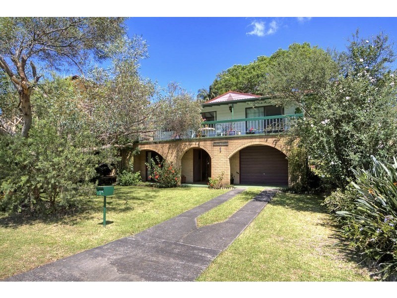 1 Duke Street, Point Frederick NSW 2250