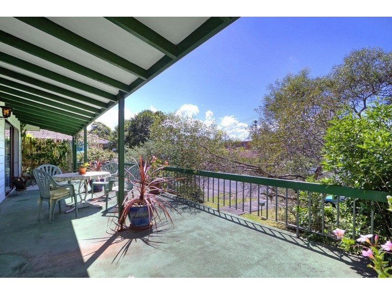 1 Duke Street, Point Frederick NSW 2250