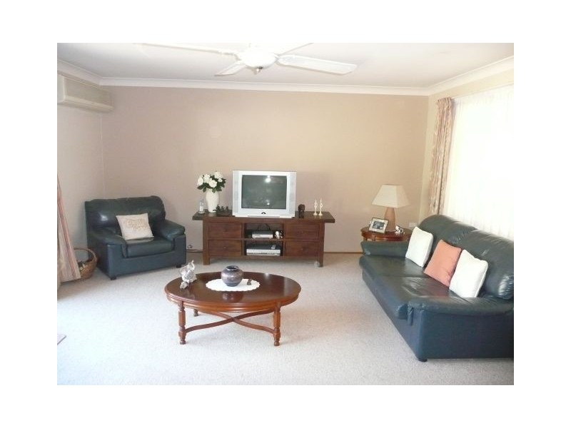 107 Jarrett Street, Wyoming NSW 2250