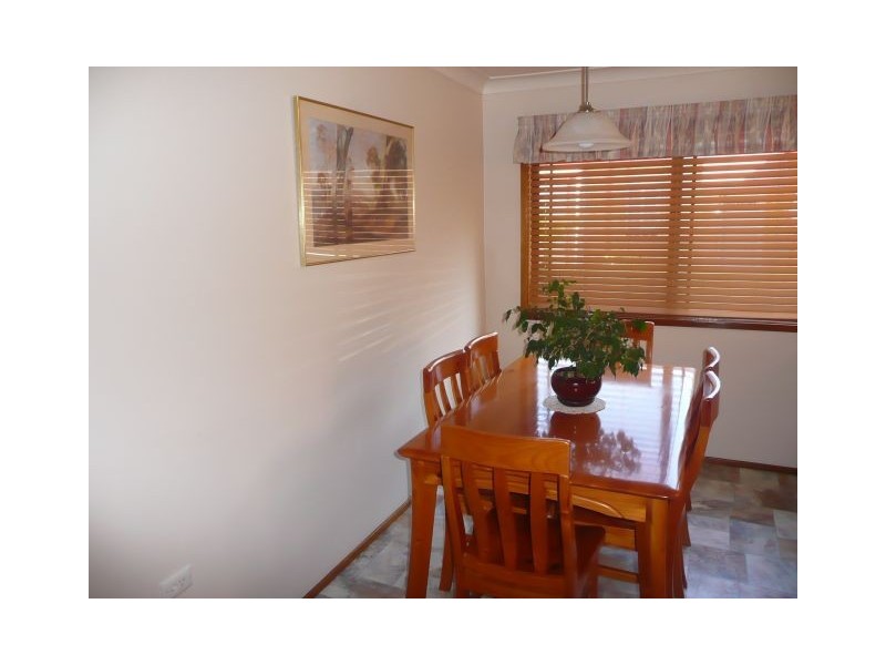 107 Jarrett Street, Wyoming NSW 2250