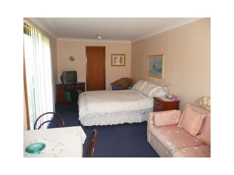 107 Jarrett Street, Wyoming NSW 2250