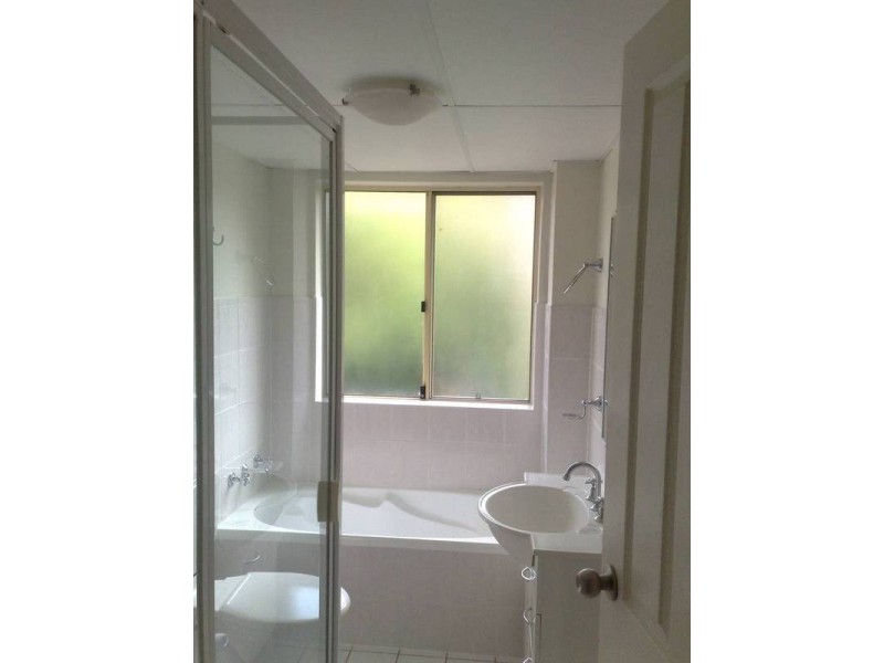 14/35 Central Coast Highway, West Gosford NSW 2250