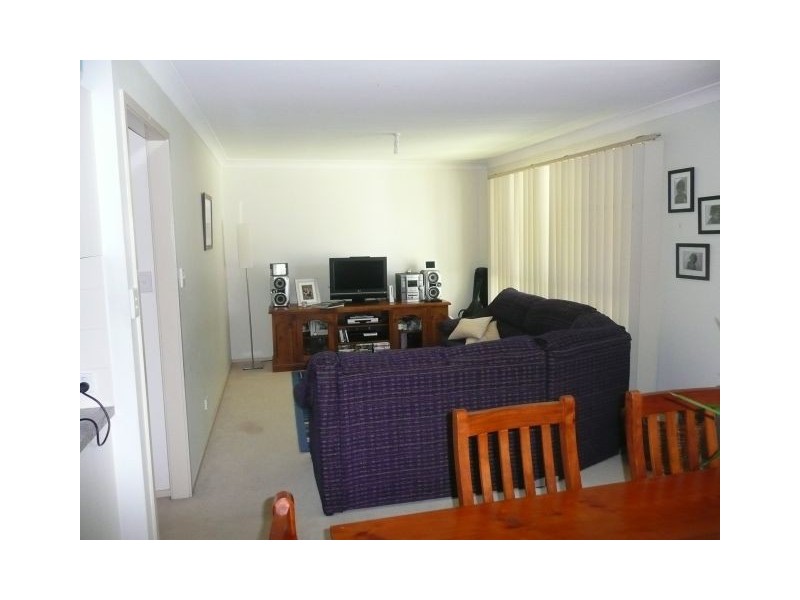 1/17 Beechwood Close, Ourimbah NSW 2258