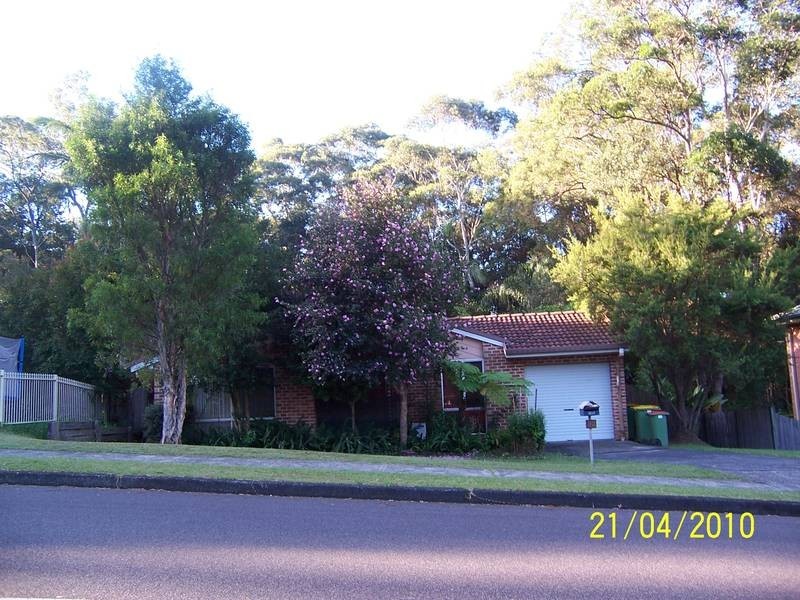 93 James Sea Drive, Green Point NSW 2251