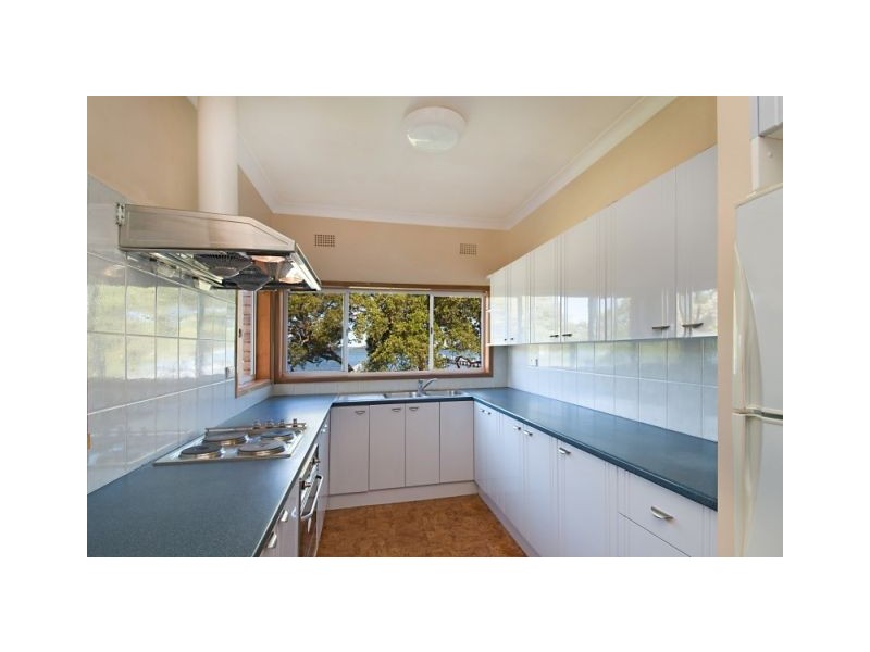 51 Victory Parade, Tascott NSW 2250