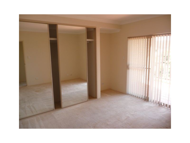 1/3-5 Shortland Street, Point Frederick NSW 2250