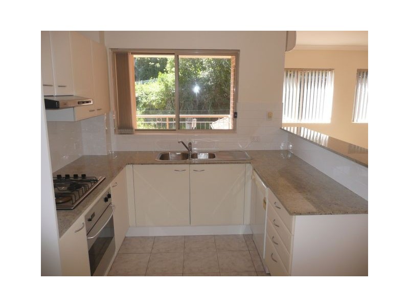 1/3-5 Shortland Street, Point Frederick NSW 2250