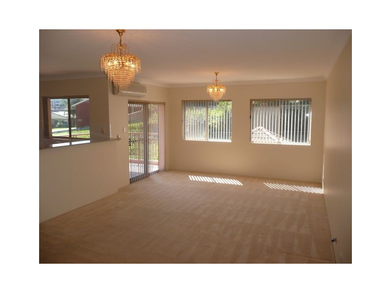 1/3-5 Shortland Street, Point Frederick NSW 2250