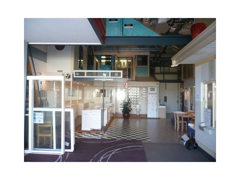 2/4 Enterprise Close, West Gosford NSW 2250