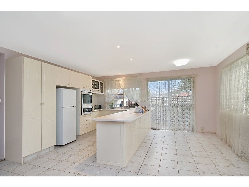 24 Parkhill Road, Wyoming NSW 2250