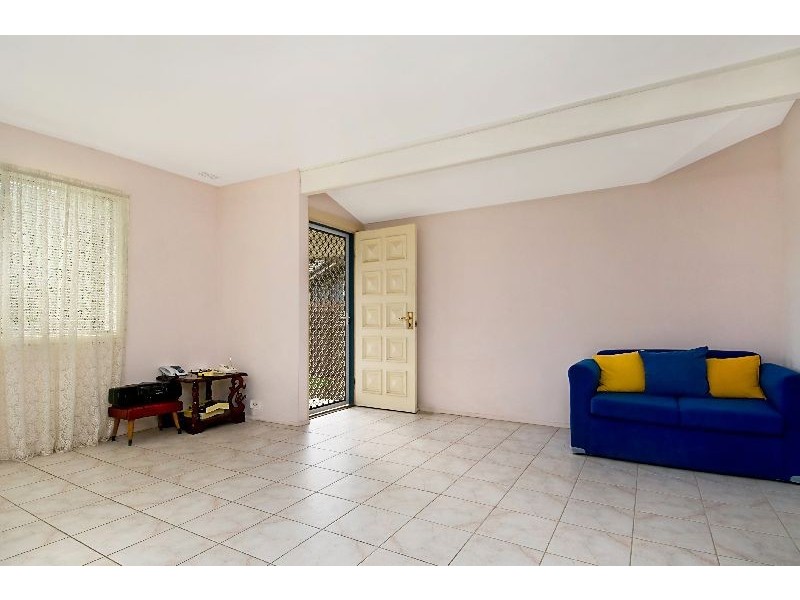 24 Parkhill Road, Wyoming NSW 2250