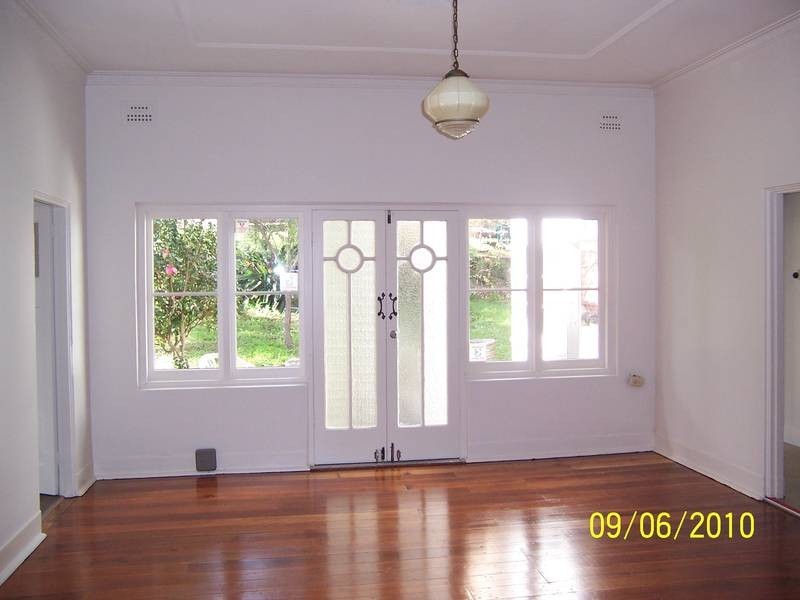 1/37 Mann Street, Gosford NSW 2250