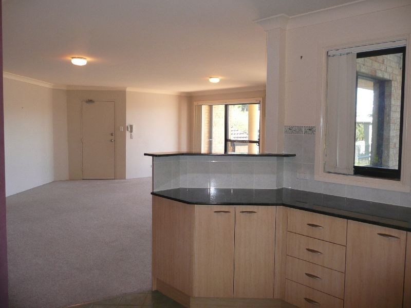 8/11 Riou Street, Gosford NSW 2250