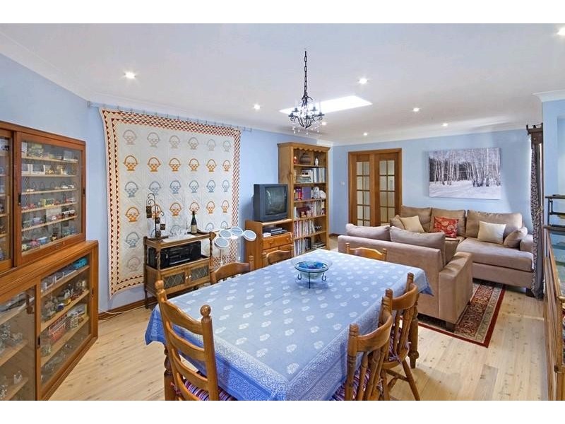 4 Glenwood Road, Narara NSW 2250