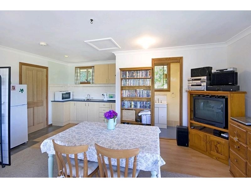 4 Glenwood Road, Narara NSW 2250