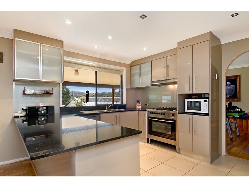 17 Ourimbah Street, Lisarow NSW 2250