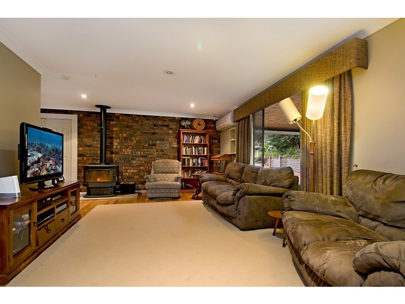 17 Ourimbah Street, Lisarow NSW 2250