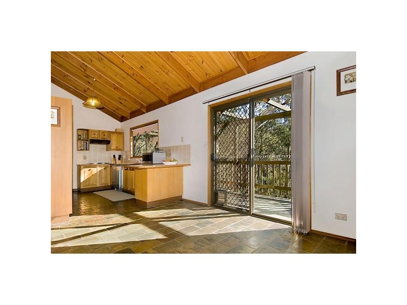 16 The Outlook, North Gosford NSW 2250