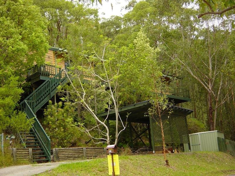 16 The Outlook, North Gosford NSW 2250