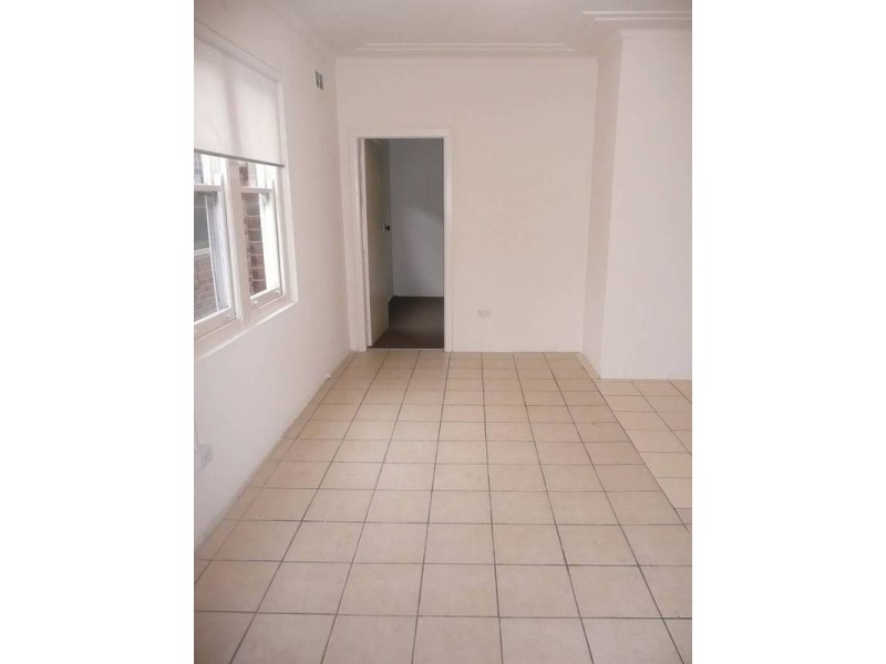 2/29 Mann Street, Gosford NSW 2250