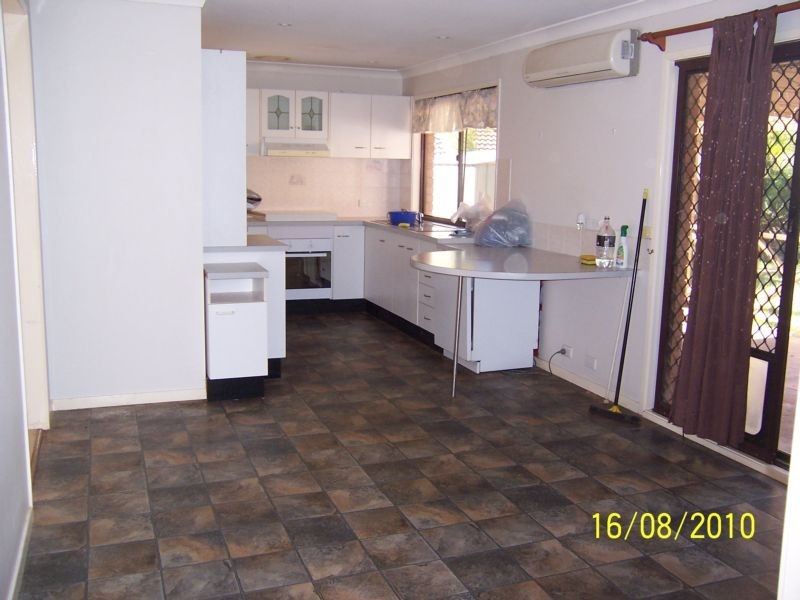 6 Glenmaggie close, Narara NSW 2250