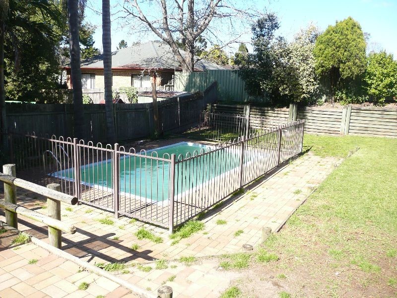 8 Hamilton Close, Niagara Park NSW 2250