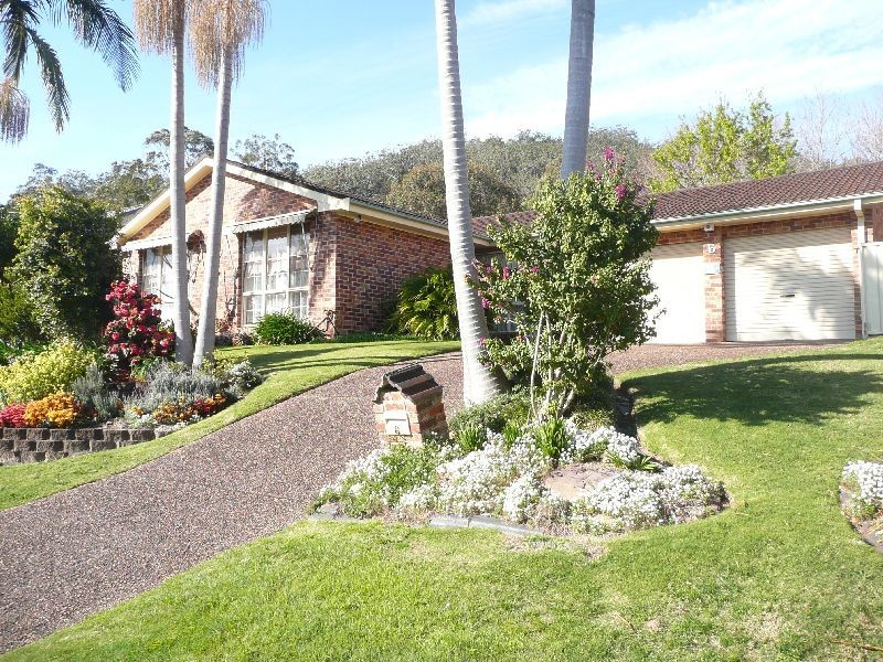 6 Willowin Close, Green Point NSW 2251