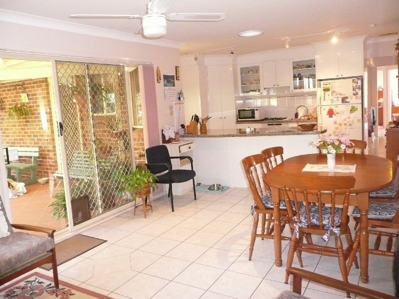 6 Willowin Close, Green Point NSW 2251