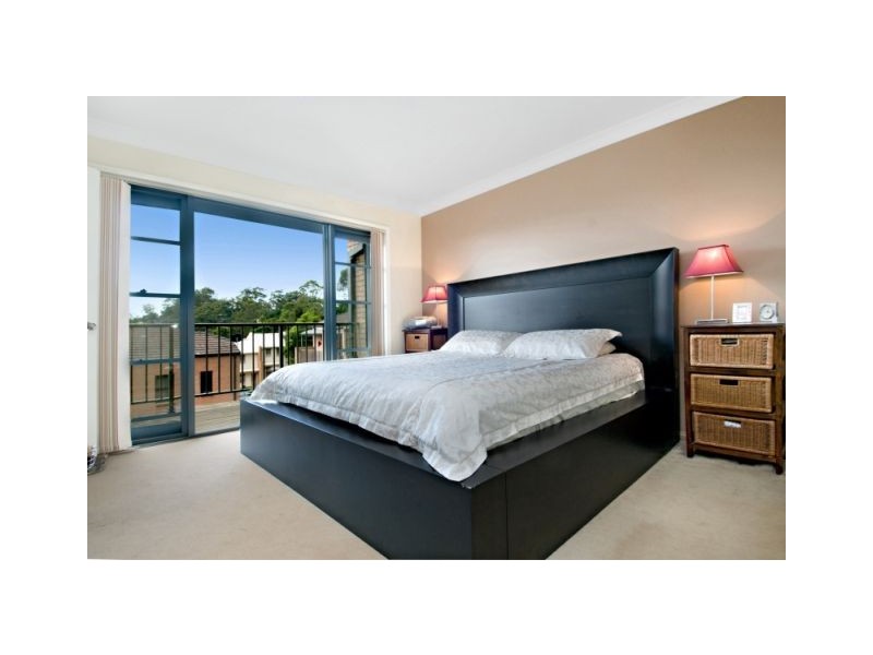 15/61 Beane Street, Gosford NSW 2250