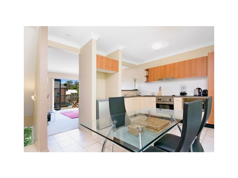 15/61 Beane Street, Gosford NSW 2250