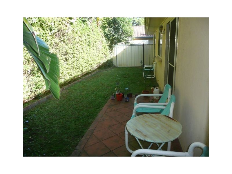 8/8 Beechwood Close, Ourimbah NSW 2258