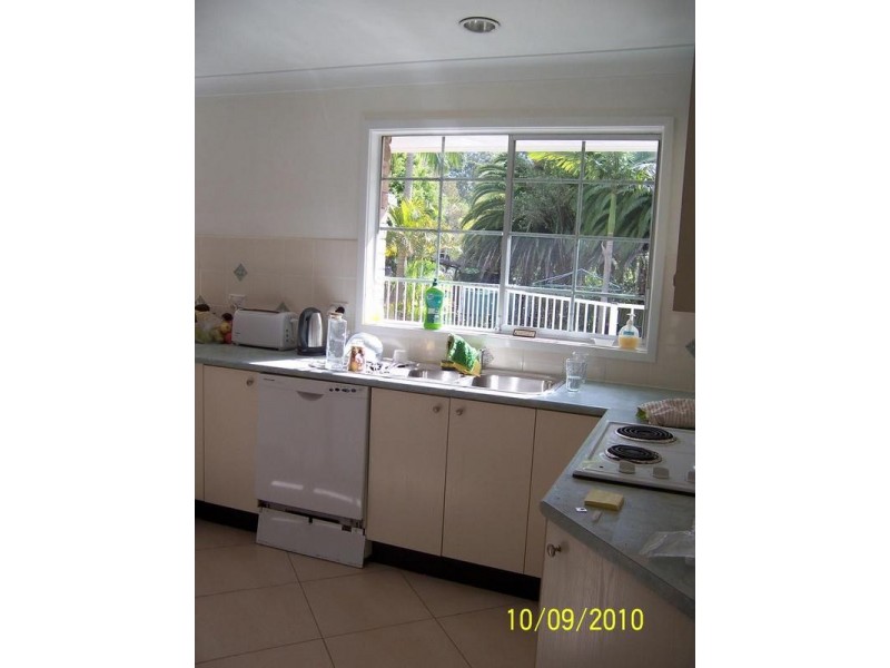 58 Day Street, Wyoming NSW 2250