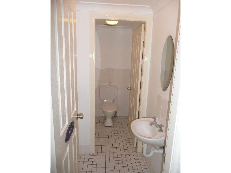 118a Mann Street, Gosford NSW 2250