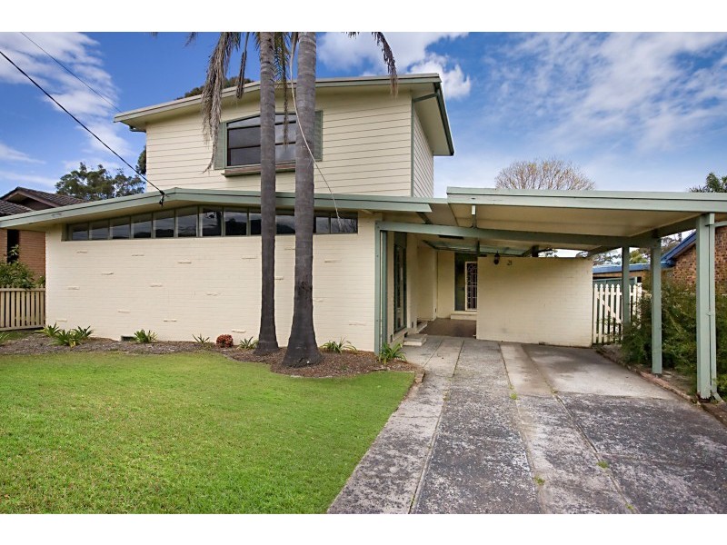 21 Sunset Street, Wyoming NSW 2250