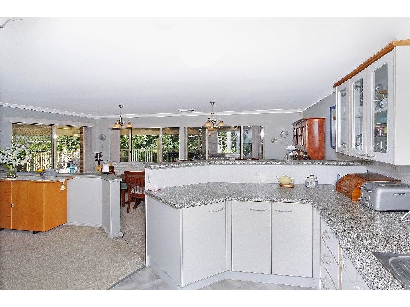 9 The Rise, Lisarow NSW 2250