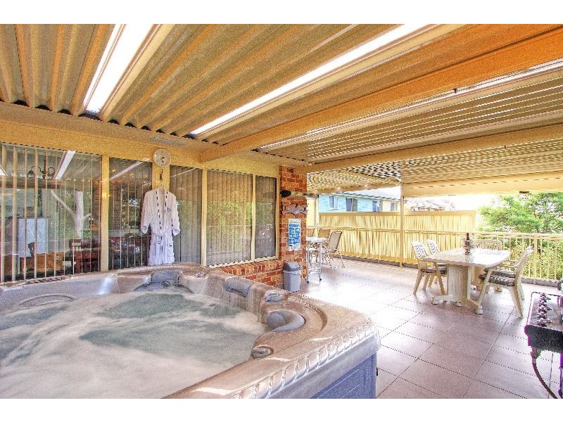 9 The Rise, Lisarow NSW 2250