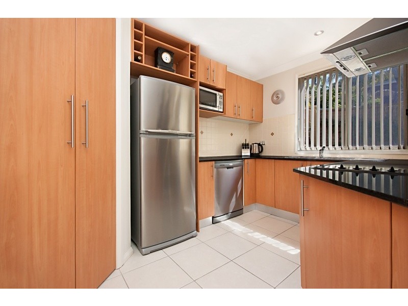 2/4 St George Street, Gosford NSW 2250