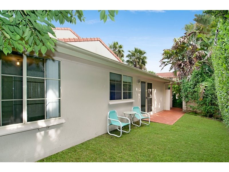 8/8 Beechwood Close, Ourimbah NSW 2258