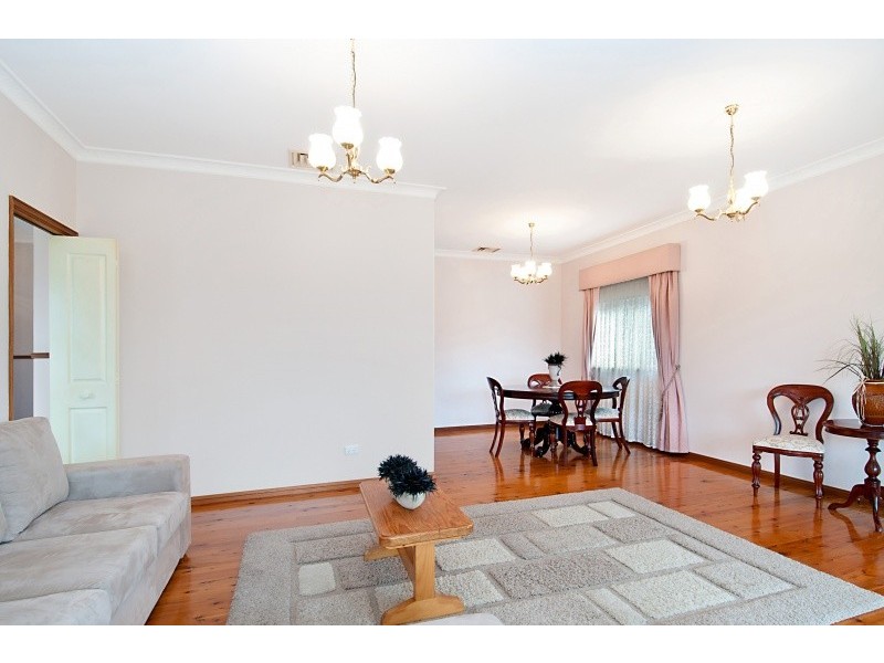 49 Thames Drive, Erina NSW 2250