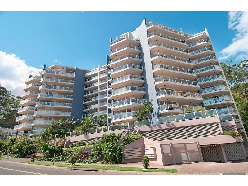 705/97-99 John Whiteway Drive, Gosford NSW 2250