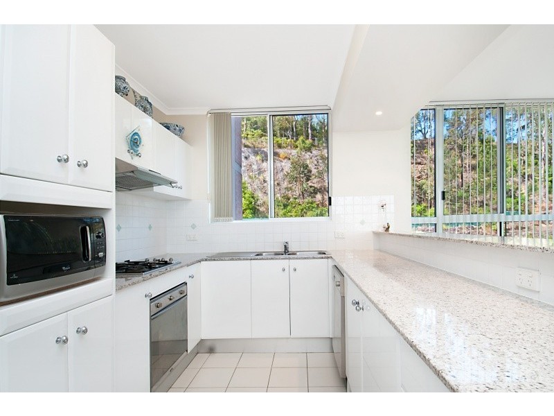 705/97-99 John Whiteway Drive, Gosford NSW 2250