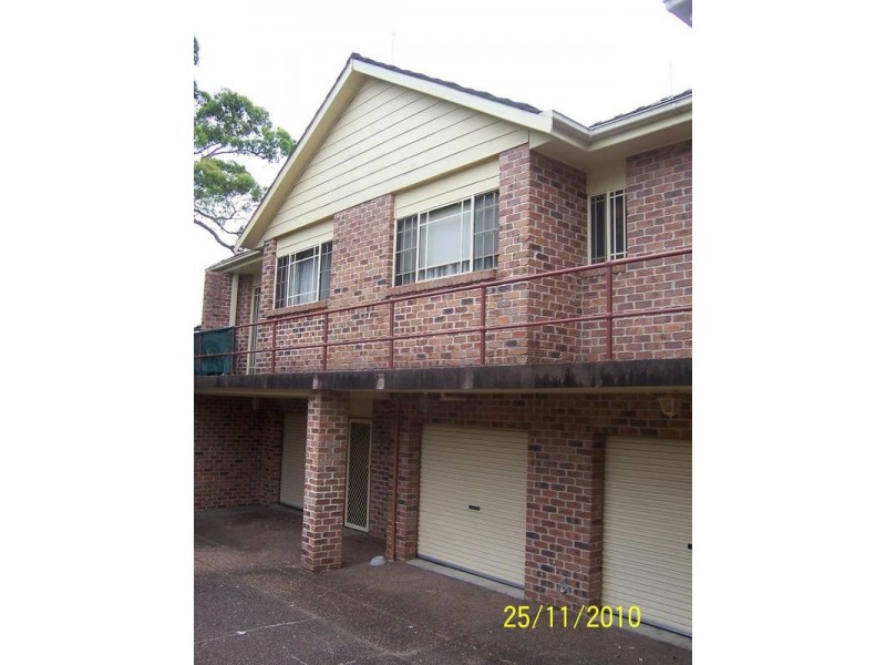 2/136 Albany Street, Point Frederick NSW 2250