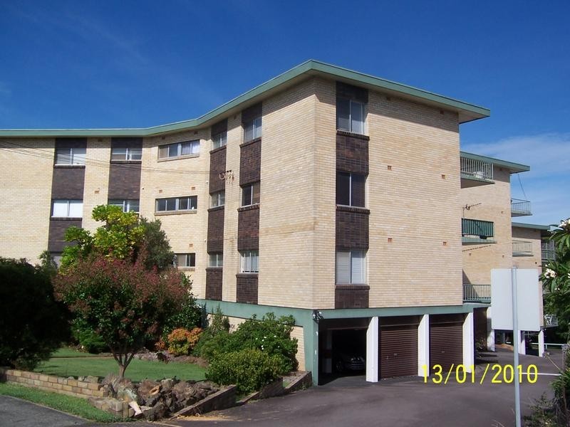 2/138 Albany Street, Point Frederick NSW 2250