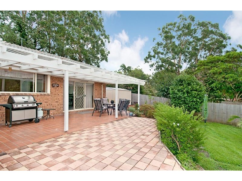 12 Greenlee Street, Green Point NSW 2251