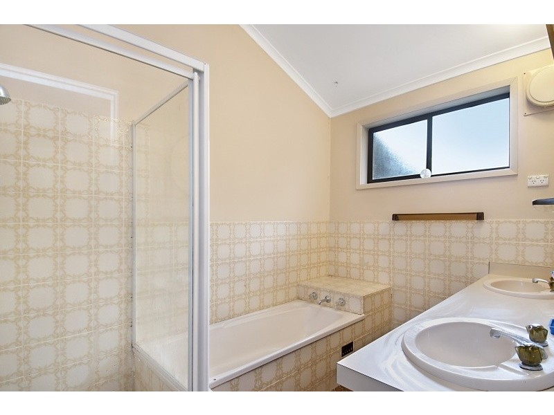 40 Bentley Street, Narara NSW 2250