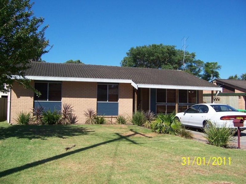 13 Pearson Street, Narara NSW 2250