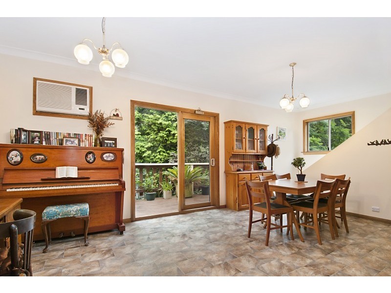 70 Lushington Street, East Gosford NSW 2250